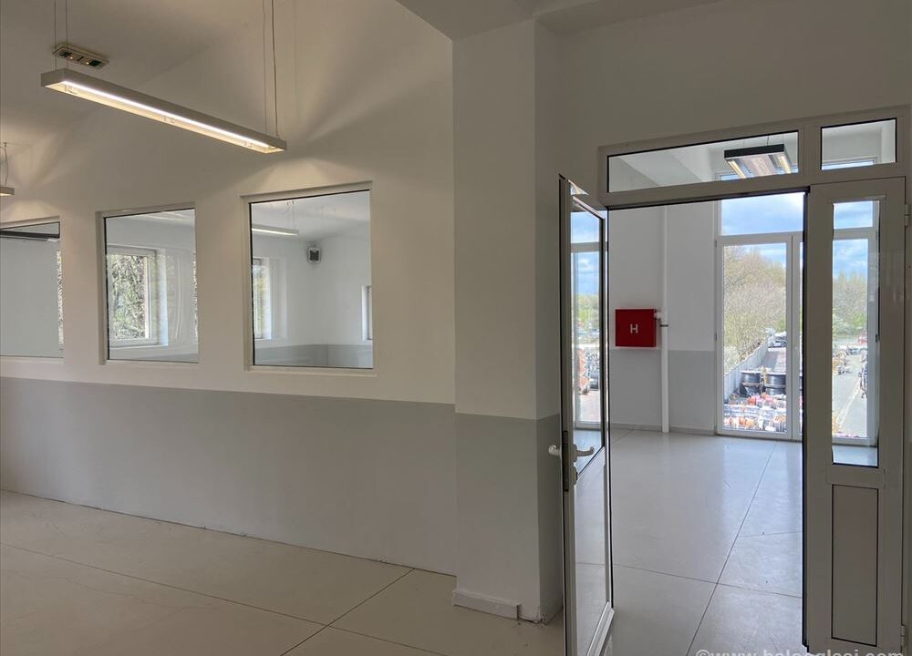 izdavanje-poslovno-magacinskog-prostora-5425645606814-71811861544